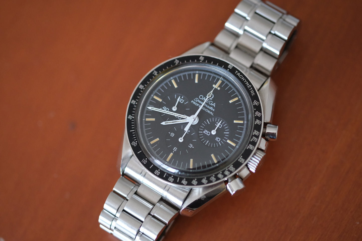 OMEAG speedmaster professional