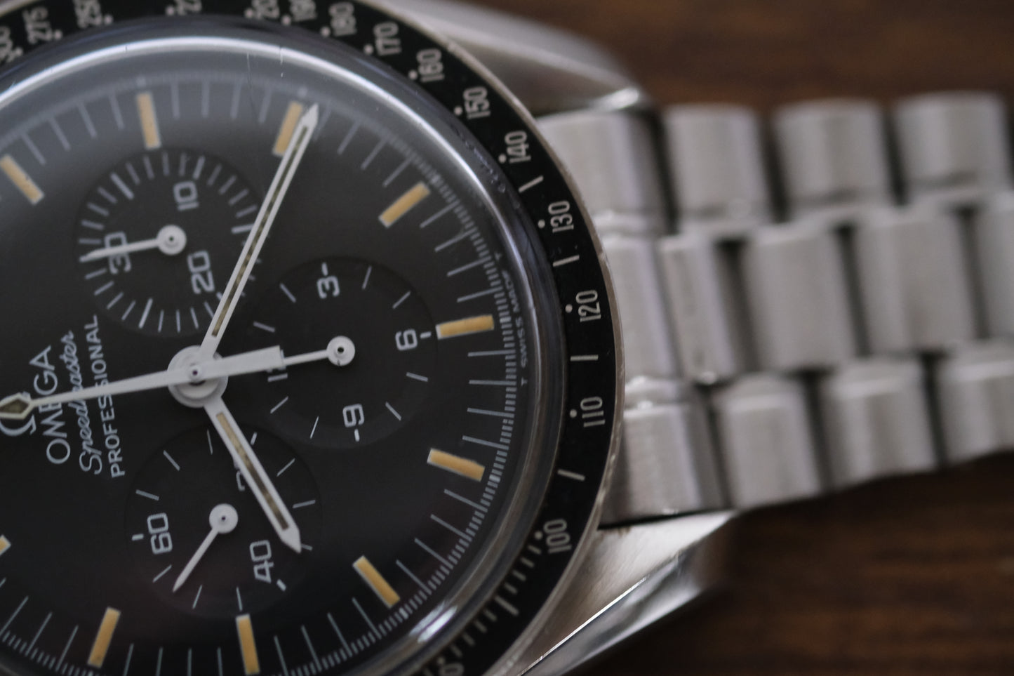 OMEAG speedmaster professional