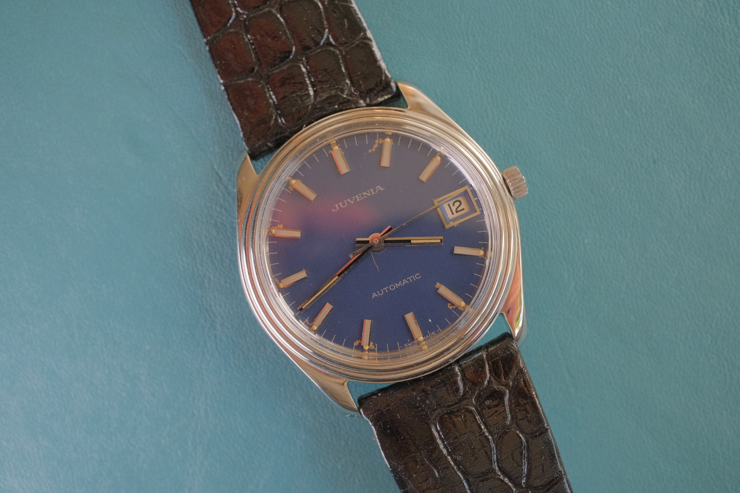 Serviced JUVENIA ROUND MODEL ref.9062BLR selfwinding cal.2824 1970’s