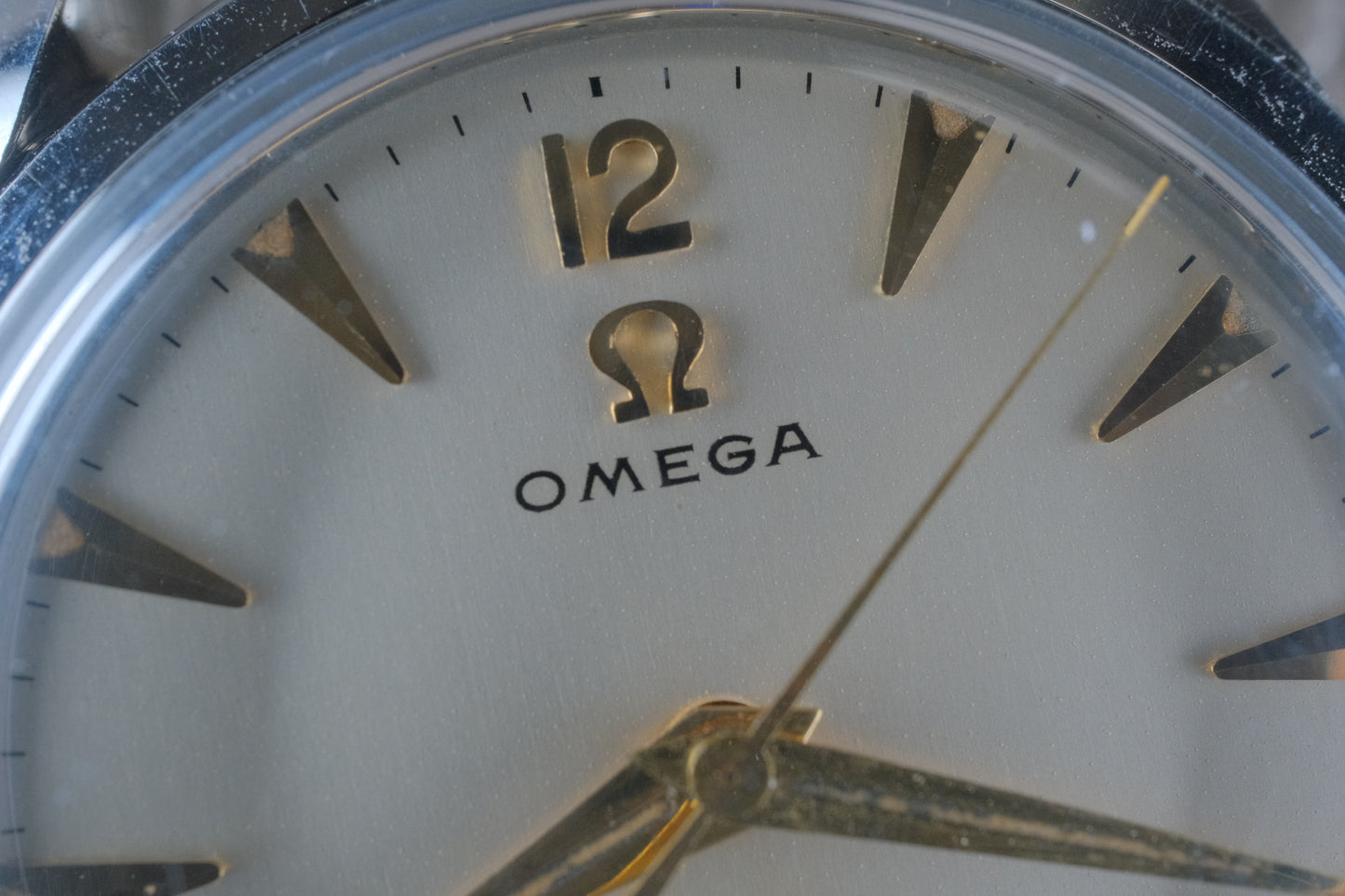 OMEGA ref.2667-2 Manual winding cal.420 c.1954