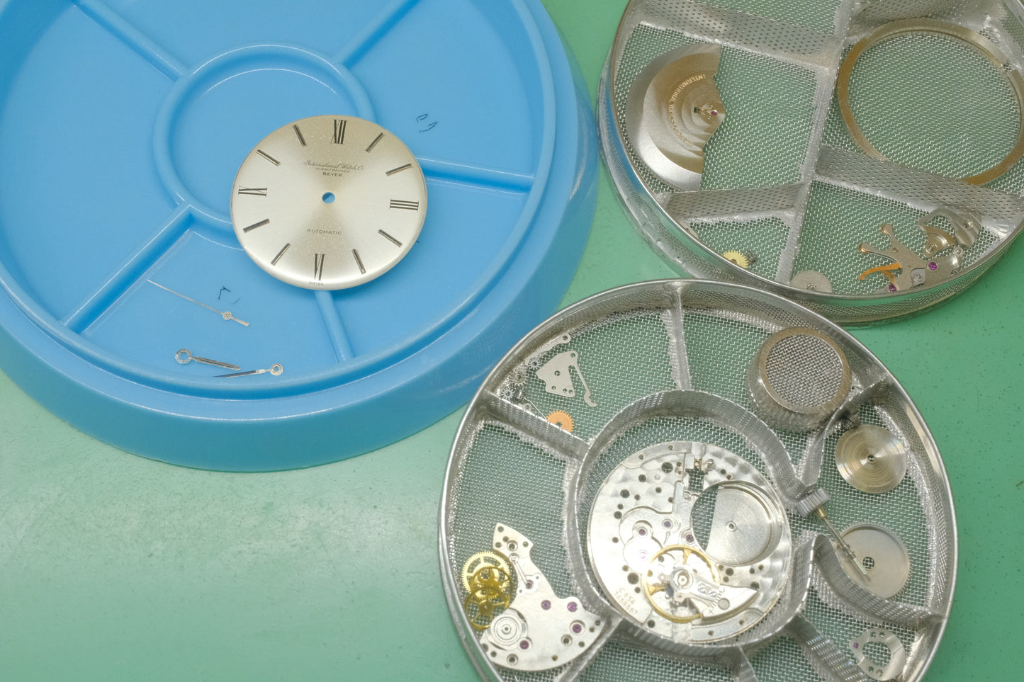 IWC/BEYER ref.818A round model automatic cal.854 c.1966