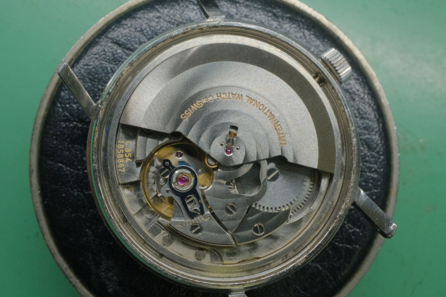 IWC/BEYER ref.818A round model automatic cal.854 c.1966