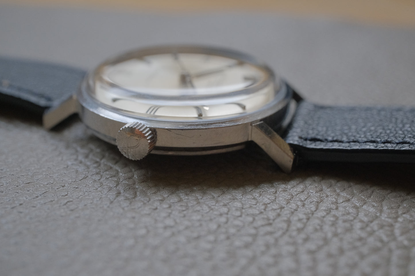 IWC/BEYER ref.818A round model automatic cal.854 c.1966