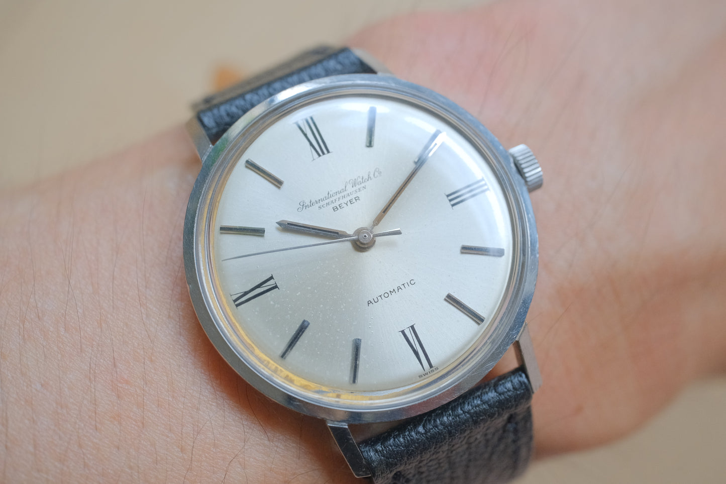 IWC/BEYER ref.818A round model automatic cal.854 c.1966