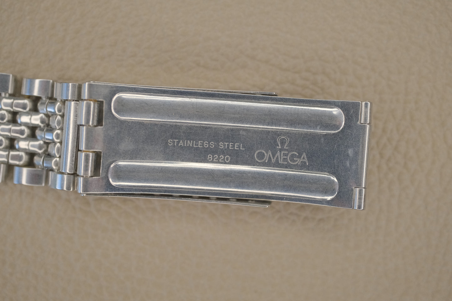 O MEGA Seamaster Ref.14746-1SC Cal.503 TURLER c.1962–63 with Bracelet Ref.8220(8x13)