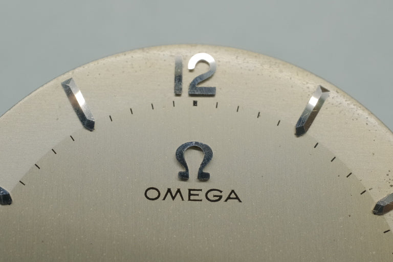 OMEGA 30mm ref.2760-10SC cal.283 manual winding c.1954 Silver Two-Tone Dial