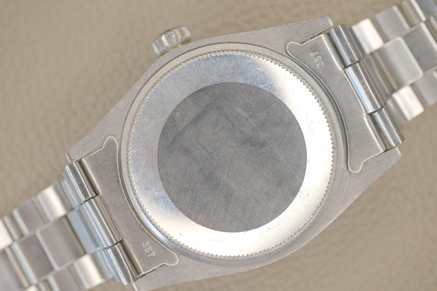 ROLEX σ Oyster Perpetual Date Ref.1500 Matt Black Dial